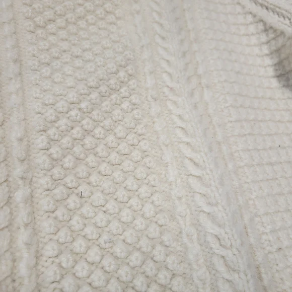 Vintage wool cableknit mens small women's medium sweater - Picture 11 of 12